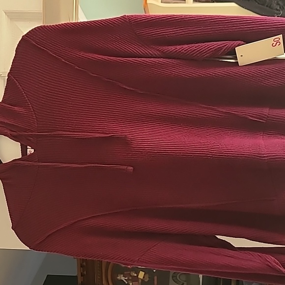 SO BRAND WOMENS COZY HOODIE BY "SO" SIZE MEDIUM - Picture 2 of 12